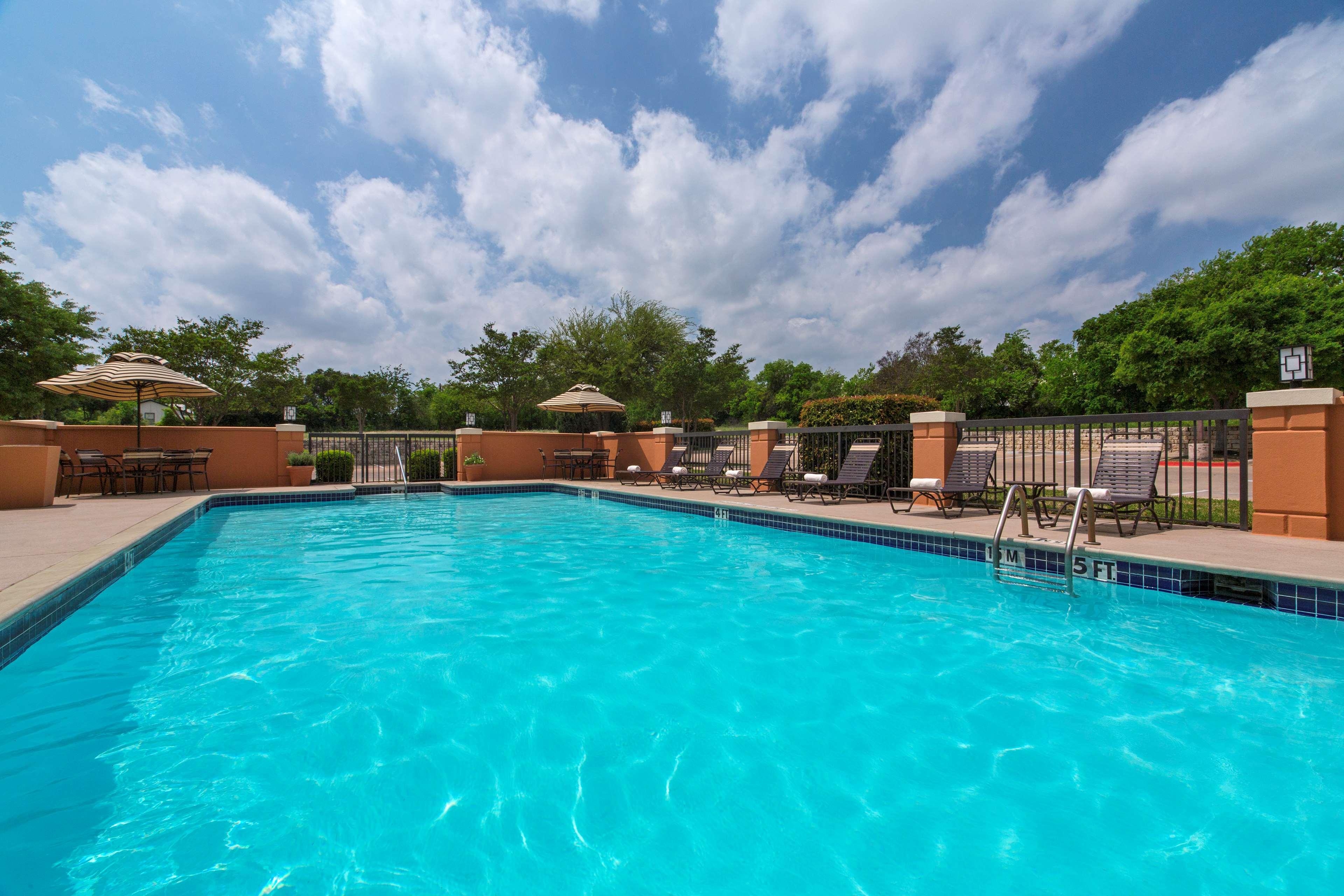Hyatt Place Indianapolis Airport Екстер'єр фото