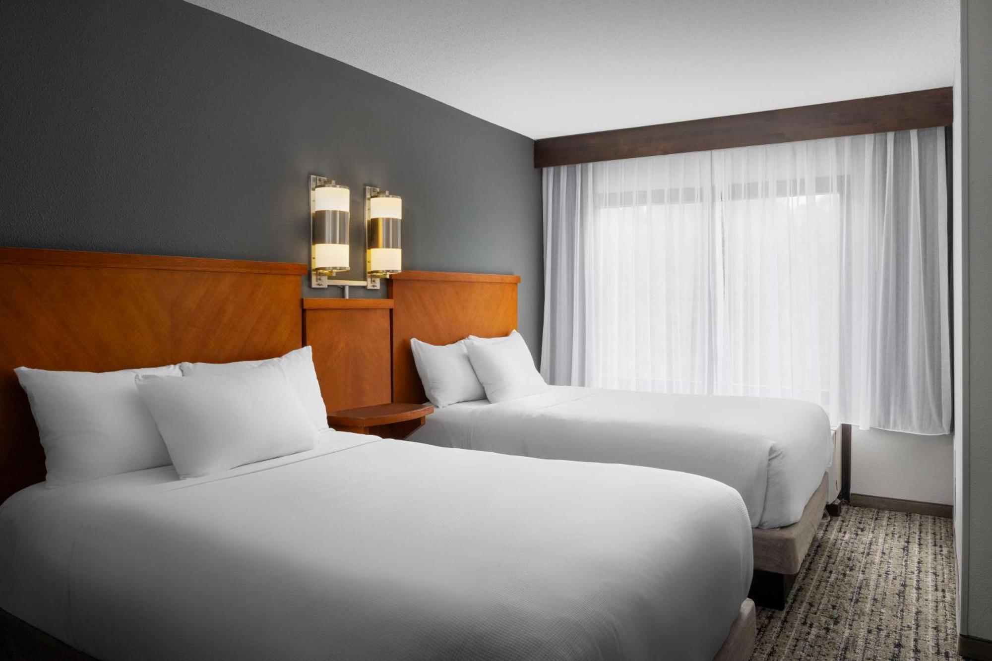 Hyatt Place Indianapolis Airport Екстер'єр фото